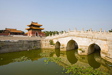 2023黄色app：网络清风行动：2023，共筑清朗网络家园，守护青春净土-2