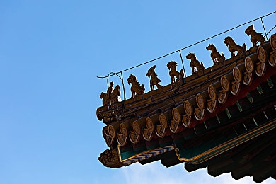 男生和女生擦擦擦：校园互动热议：伦理探讨与教育反思交织的社会议题-4