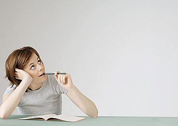 貂蝉穿内裤露出了小内内：穿越时空的貂蝉秘境：奇遇内裤之谜，解谜之旅等你来闯