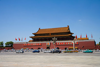 国产精品无码a片免费放牛牛：视觉盛宴无码挑战，国产《放牛牛》游戏魅力无限