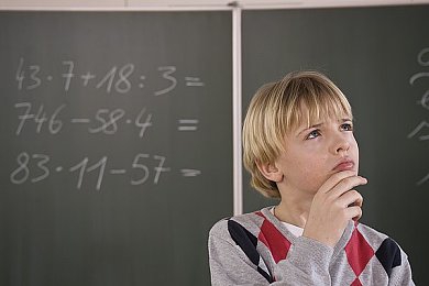 4438全国免费：信息桥梁，公益助力，教育公平梦想起航