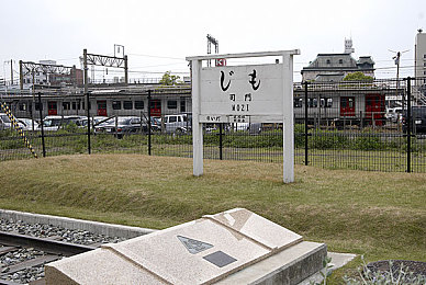 色哟网：揭秘“网络新星”：色哟网引领潮流，打造互动盛宴