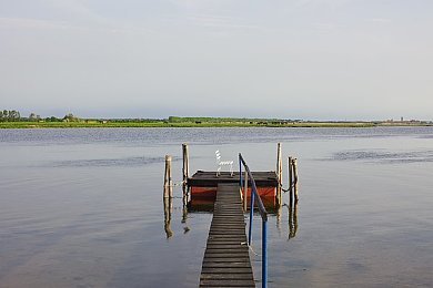 精东果冻传媒：奇幻冒险之旅等你来探索：国产游戏《精东果冻传媒》攻略解析与评论分享引热议