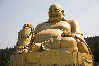 黑人与娇小又粗又大：网络热议“黑人与娇小又粗又大”图引种族身材歧视关注：全社会共筑和谐之路-2