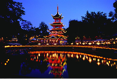 9色PORNY丨首页 入口：游戏SEO神器，助你畅游流量巅峰，体验个性化推荐之旅-2