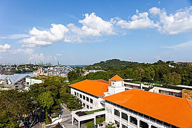 富婆按摩高潮：阶层迷局下的“SPA高潮”：消费观念与社会反思的碰撞-2
