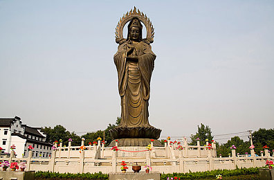 48pao：揭秘：神秘游戏“48pao”引发社会热议，悬疑冒险成潮流焦点-2