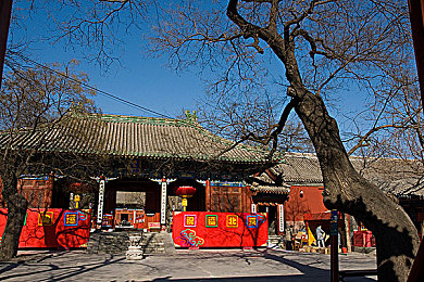 亚洲无人区码一码二码三码的含义：解码网络迷雾：揭秘亚洲无人区神秘符号一、二、三的深层含义