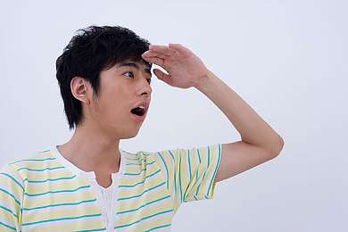体育生直男-XNXX.COM1：网络迷雾中的青春守护：揭秘“体育生直男”诈骗案，共筑网络安全防线-1