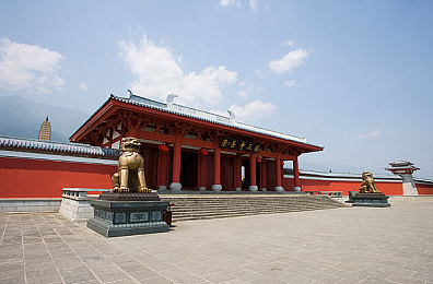 30岁少妇一摸就出水：奇幻之旅解谜探险，神秘国度少妇传奇冒险-3