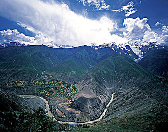 国产xxx：科技巅峰，国潮盛宴-3