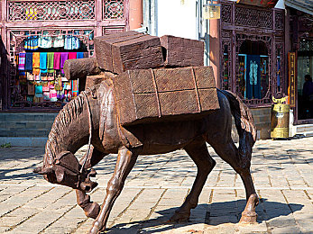 麻逗传煤：矿工传奇探险之旅：像素画风探险解谜，体验惊险宝藏寻踪-3