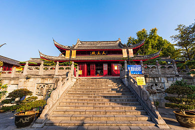 污秽app：揭秘暗流涌动的数字角落：探秘不为人知的“污秽应用”世界-3