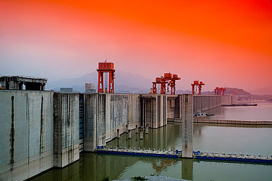 积积下载软件大全2024网站：全新平台助力，积积下载软件大全2024：免费便捷，解锁无限软件资源-2