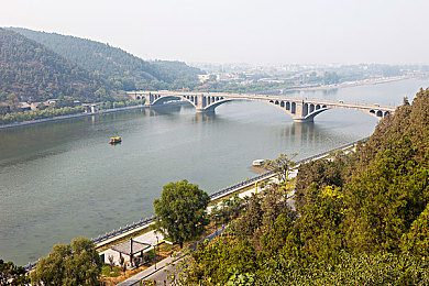 蝴蝶APP直播：虚拟探险之旅，游戏直播新天地-2