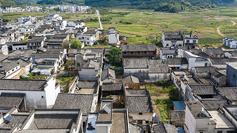国精一二二产品无人区视频：荒野挑战显锋芒，国造新锐引领无人时代浪潮-2