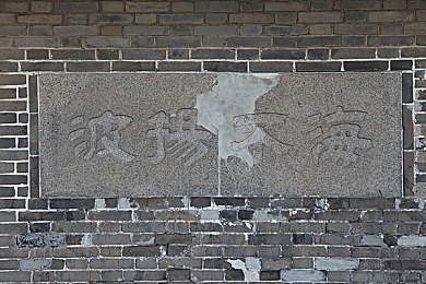 下载黄色视频：畅享观影新体验：揭秘轻松获取精彩视频的秘诀，警惕法律风险-3