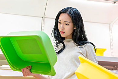 老师让我c她：教育乐境探秘：模拟人生中的师生互动新篇章