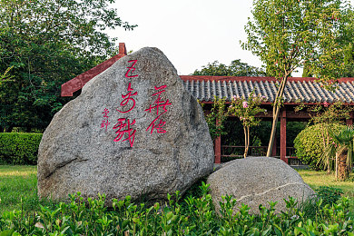 红桃视频成人免费无码：网络伦理与法规边界：揭秘“免费无码”成人视频平台的监管困境-3