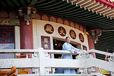 大菠萝福利院：“温馨家园见证爱与责任，大爱无疆共筑美好未来——探访爱心汇聚的‘大菠萝’福利院”-3