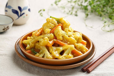 麻豆视频入口：揭秘：短视频新秀崛起，麻豆平台热度与挑战并存，探索内容创新与监管之道-3