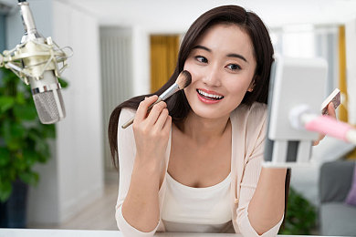 黄色软件下载3.0.3华为：华为视界畅享，追剧娱乐两不误-2