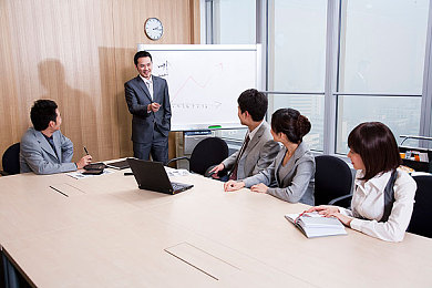 中国的女孩去到39：跨越全球，传奇绽放：勇敢追梦的中国女孩风采录-1
