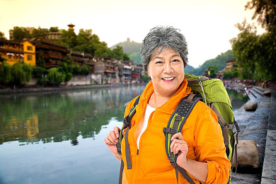 雷电将军咬旅行者：揭秘互动奇缘：游戏角色情感共鸣的奇幻瞬间-4