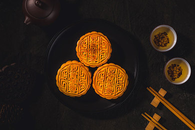 欧美白妮大战黑人大炮：巅峰对决：战术风云，智慧交锋，传奇之战背后的启示-2