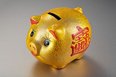 体育生Gay脱裤子自慰：揭秘体育生内心世界：同性恋运动员的私密放松之道