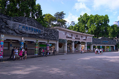 狂吻手伸进她内裤里狂摸：探寻情欲奥秘：禁忌之吻与私密探索之旅-4