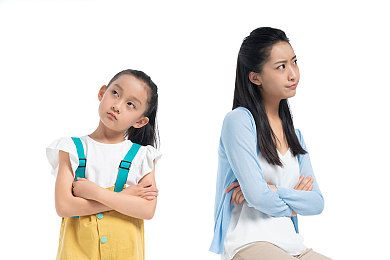 网禁 拗女稀缺13：互联网监管加剧，独特女性声音稀缺：网络生态多样性与个性表达困境-4