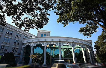 东方影库存1800wwM：影视海洋任你游，东方影库智能导航，高清盛宴随时享-4