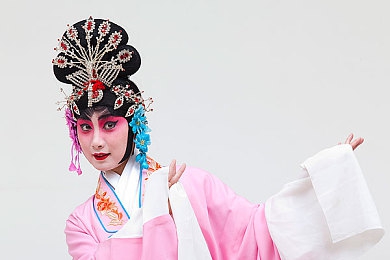 火影18+调教所：火影迷狂欢盛宴：揭秘火影18+交流平台，创意与热情共绘精彩瞬间-2