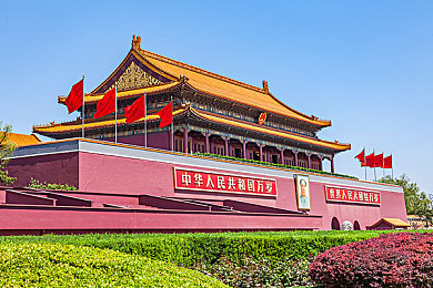丝袜老师让我 了一夜网站：网传魅力教师，丝袜风采一夜爆红，引发全民热议-3